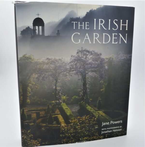 The Irish Garden. Photographs by Jonathan Hession (2015)