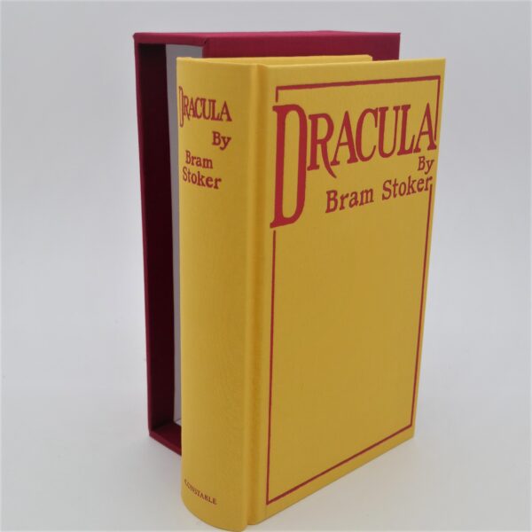 Dracula. Limited Centenary Edition (2012)