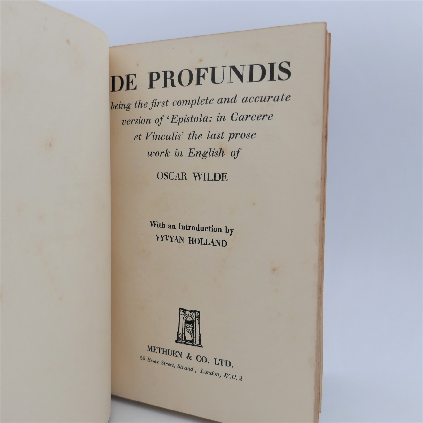 De Profundis. First Complete and Accurate Version. Limited Edition