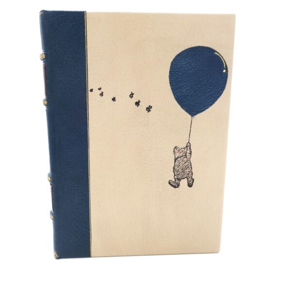 Winnie-the-Pooh.  Little Oak Fine Bindings ( 2023)