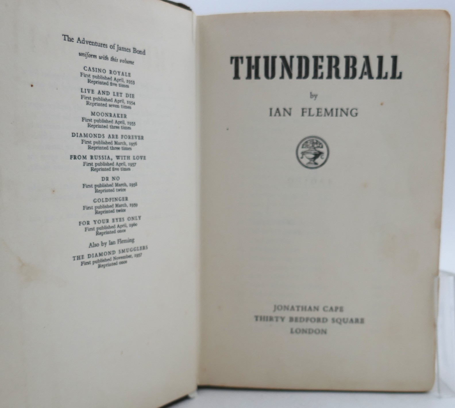 Thuderball. First Edition (1961) - Image 4