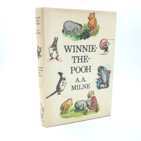 Winnie the Pooh. First Edition in Colour (1973)