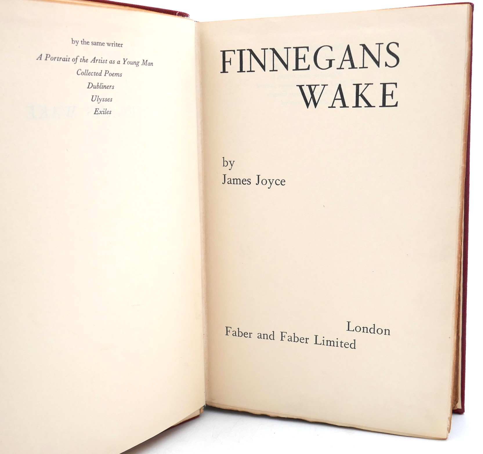 Finnegans Wake. First Edition (1939) - Image 5