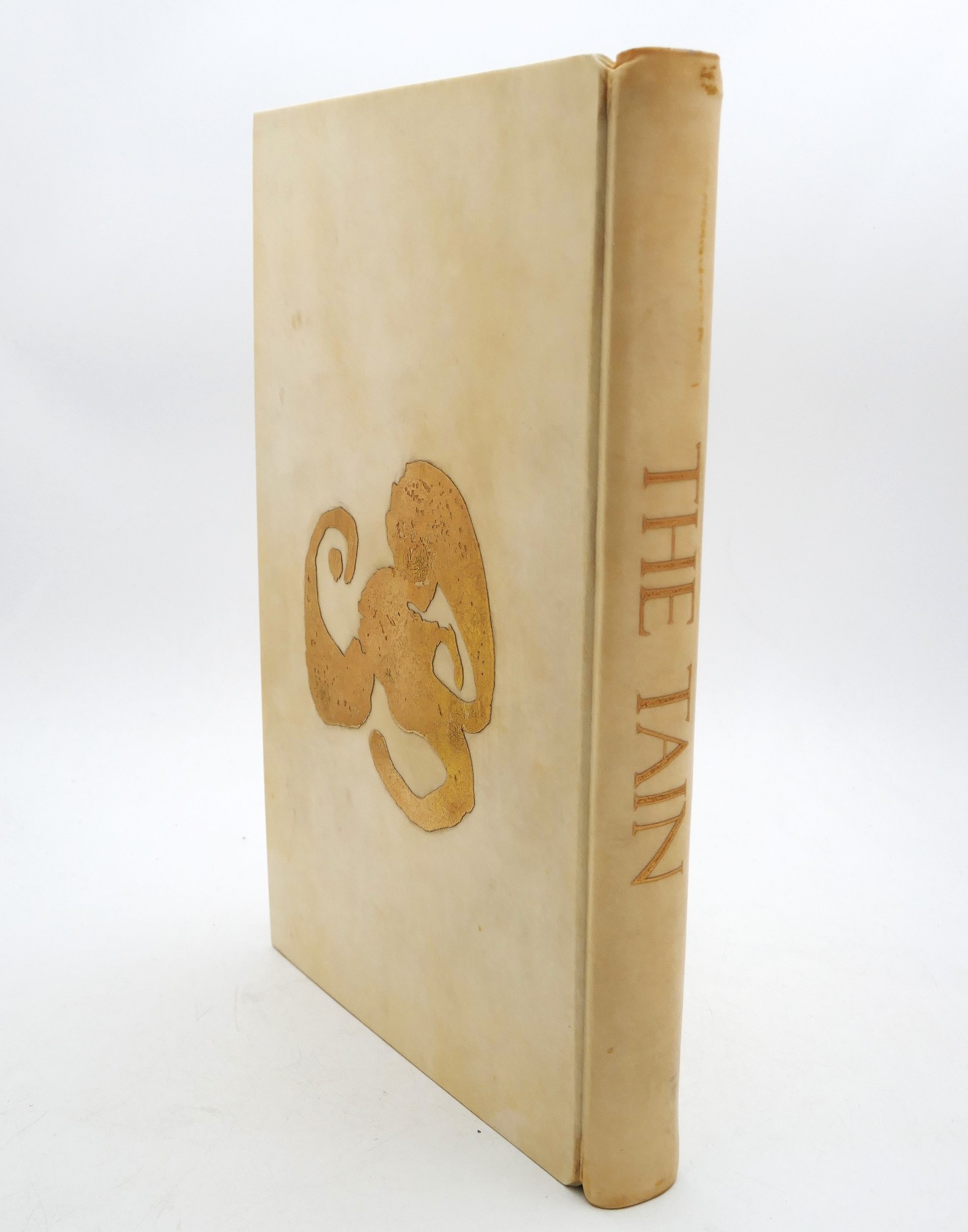 The Tain. One of Six Specially Bound Copies (1969) - Image 3