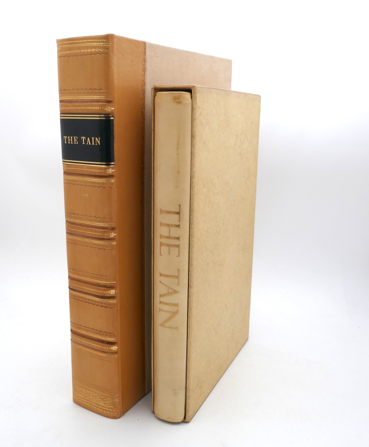 The Tain. One of Six Specially Bound Copies (1969) - Image 11