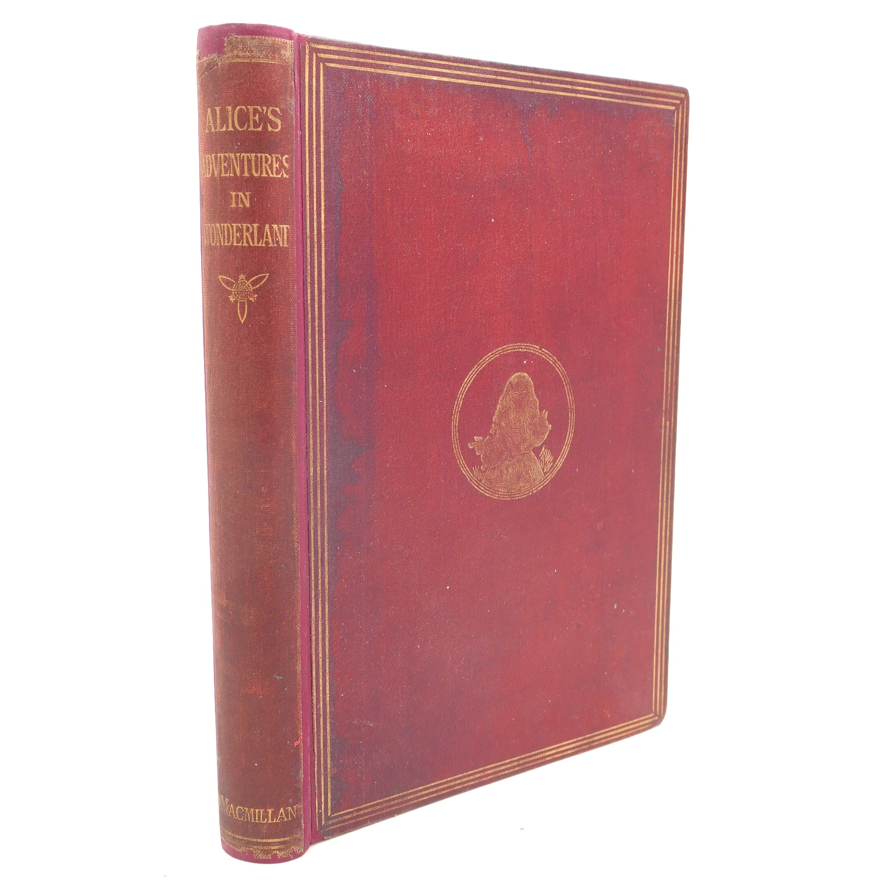 Alice's Adventures in Wonderland. Illustrations by John Tenniel (1876)